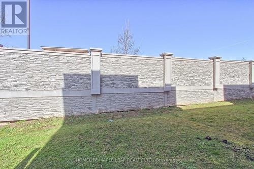 2 Cedarland Road E, Brampton, ON - Outdoor