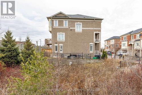 2 Cedarland Road E, Brampton, ON - Outdoor