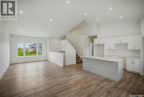 408 Prairie View Drive, Dundurn, SK - Indoor Photo Showing Kitchen