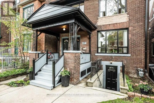 LOFT - 27 DELAWARE AVENUE , Toronto, Ontario M6H 2S8 3