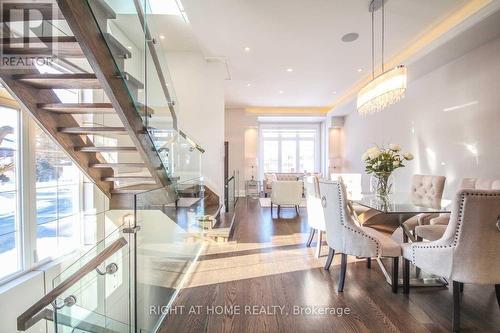 289 CONNAUGHT AVENUE , Toronto, Ontario M2M 1H7 4