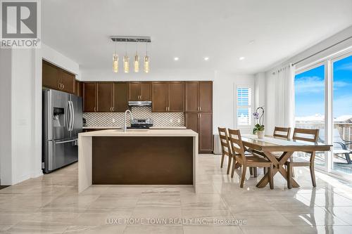 19 Findlay Way, Centre Wellington, ON - Indoor
