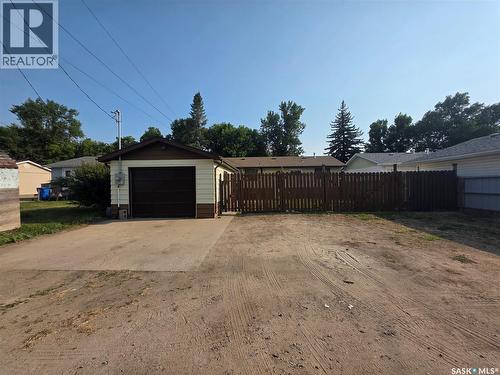 262 Duncan Road, Estevan, SK - Outdoor