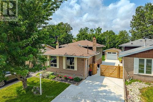 188 COUNTRY CLUB DRIVE  Guelph (Victoria North), ON N1E 3L2