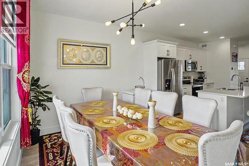 138 Rosewood Boulevard E, Saskatoon, SK - Indoor Photo Showing Dining Room