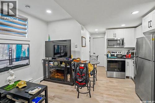 138 Rosewood Boulevard E, Saskatoon, SK - Indoor Photo Showing Kitchen