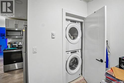 138 Rosewood Boulevard E, Saskatoon, SK - Indoor Photo Showing Laundry Room