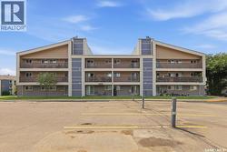 1233 425 115th STREET E  Saskatoon, SK S7N 2E5