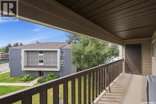 1233 425 115Th Street E, Saskatoon, SK - Outdoor With Exterior