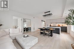 206 - 1888 QUEEN STREET E Toronto, ON M4L 1H3