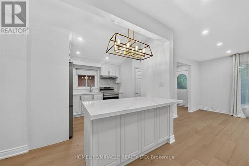 18 Elderfield Crescent, Toronto, ON - Indoor