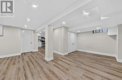 18 Elderfield Crescent, Toronto, ON - Indoor