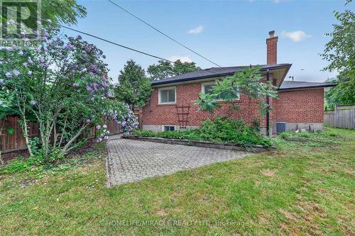 18 Elderfield Crescent, Toronto, ON - Outdoor