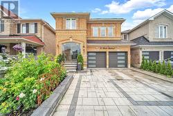54 BUICK BOULEVARD Brampton, ON L7A 3X7