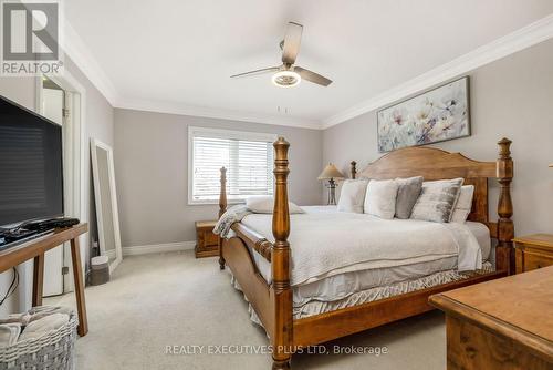86 Stillwater Crescent, Hamilton, ON - Indoor Photo Showing Bedroom