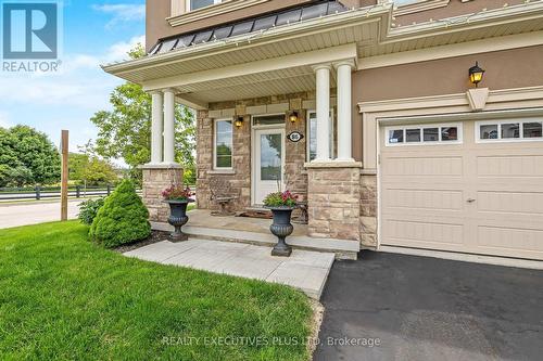 86 Stillwater Crescent, Hamilton, ON - Outdoor
