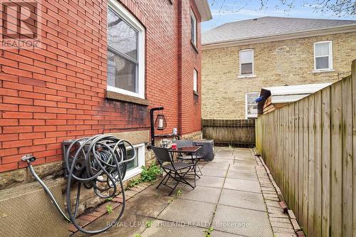 86 Kains Street, St. Thomas, ON - Outdoor With Exterior
