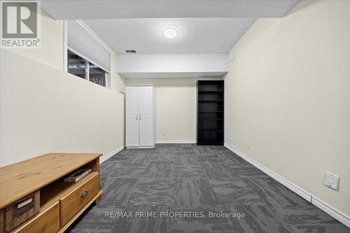 201 Gladeview Private, Ottawa, ON - Indoor