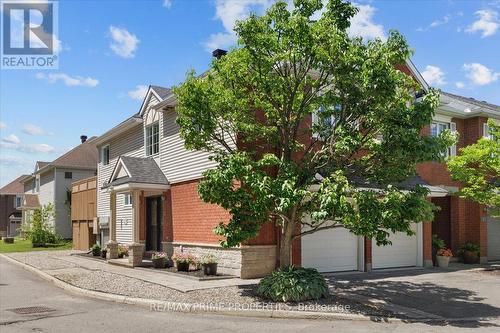 201 Gladeview Private, Ottawa, ON - Outdoor