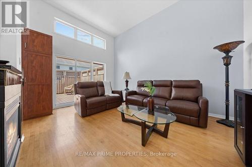 201 Gladeview Private, Ottawa, ON - Indoor