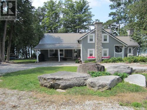 Entrance to the Cottage - 6576 Quarry Point Road, Ramara, ON - Outdoor