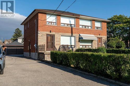 3 DUCKWORTH STREET , Toronto, Ontario M6M 4W3