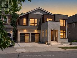 197 POLLY DRIVE  Oakville, ON L6M 5K2