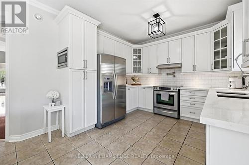 5444 Sundial Road, Burlington, ON - Indoor Photo Showing Kitchen