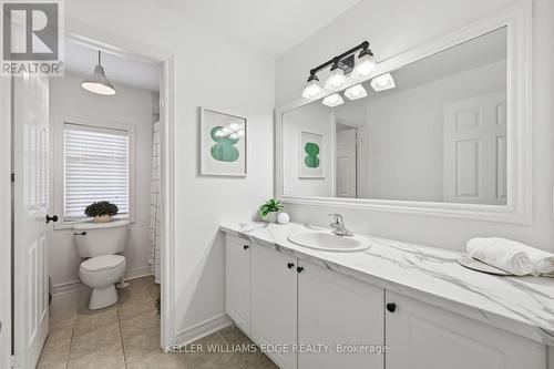 5444 Sundial Road, Burlington, ON - Indoor Photo Showing Bathroom