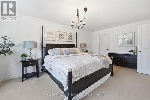 5444 Sundial Road, Burlington, ON - Indoor Photo Showing Bedroom