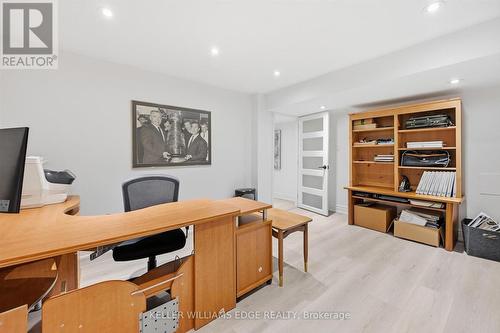 5444 Sundial Road, Burlington, ON - Indoor