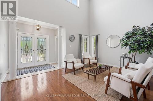5444 Sundial Road, Burlington, ON - Indoor