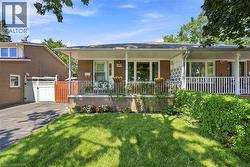 2469 PADSTOW Crescent  Mississauga, ON L5J 2G2
