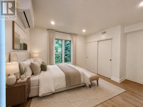 48R BRADGATE ROAD , Toronto, Ontario M3B 1J8