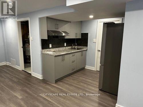 82 Chatfield Drive, Ajax, ON - Indoor Photo Showing Kitchen