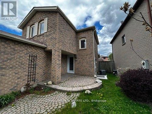 82 Chatfield Drive, Ajax, ON - Outdoor
