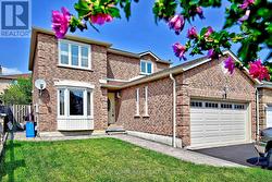 35 DAKIN DRIVE Ajax, ON L1T 2R8