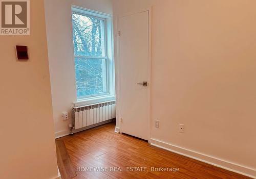 205 - 1 TRILLER AVENUE , Toronto, Ontario M6K 3B7 4