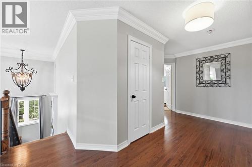 5444 Sundial Road, Burlington, ON - Indoor Photo Showing Other Room