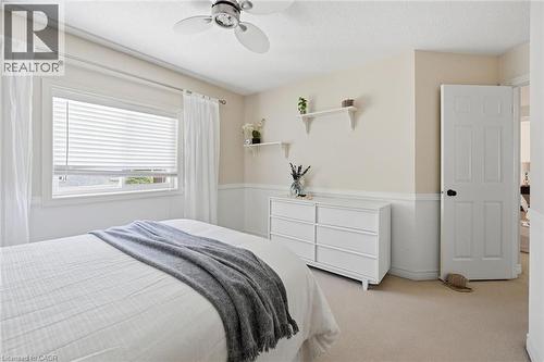 5444 Sundial Road, Burlington, ON - Indoor Photo Showing Bedroom