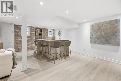 5444 Sundial Road, Burlington, ON - Indoor