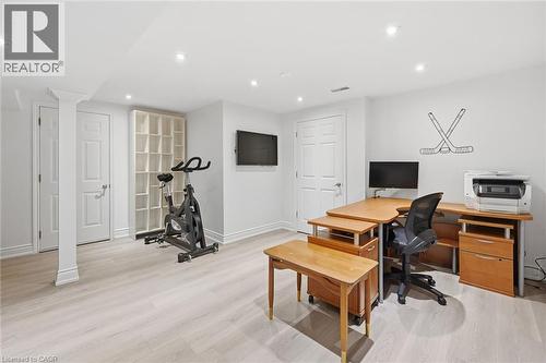 5444 Sundial Road, Burlington, ON - Indoor