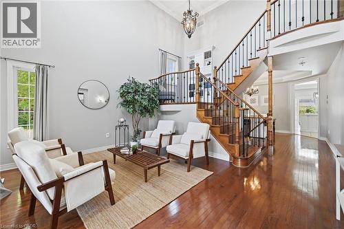 5444 Sundial Road, Burlington, ON - Indoor Photo Showing Other Room