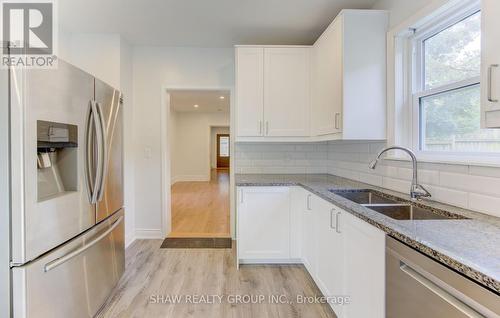 69 Hungerford Road, Cambridge, ON - Indoor Photo Showing Kitchen With Double Sink With Upgraded Kitchen