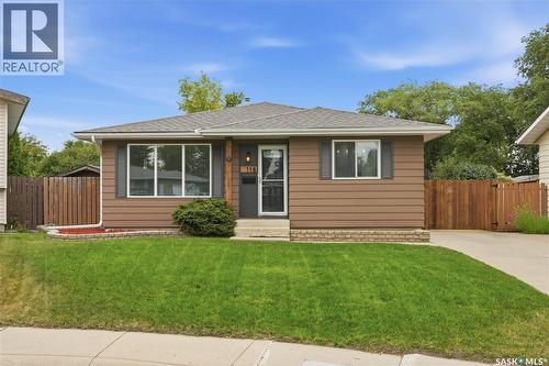 118 Dundurn Place, Saskatoon, SK - Outdoor