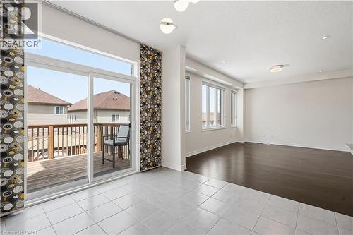 359 Beechdrops Drive, Waterloo, ON - Indoor Photo Showing Other Room