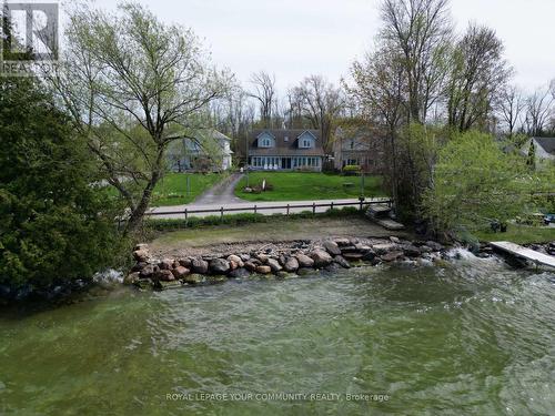 203 LAKE DRIVE E , Georgina, Ontario L4P 3E9 5