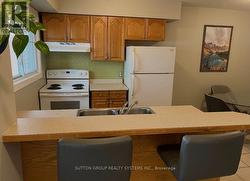 19 - 211 VERONICA DRIVE Kitchener, ON N2A 2R8