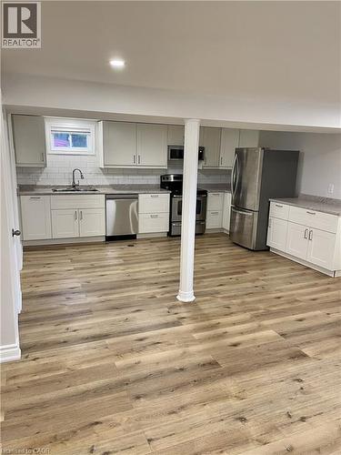 64 WEST 25TH Street Unit# LowerLevel , Hamilton, Ontario L9C 4X2 2
