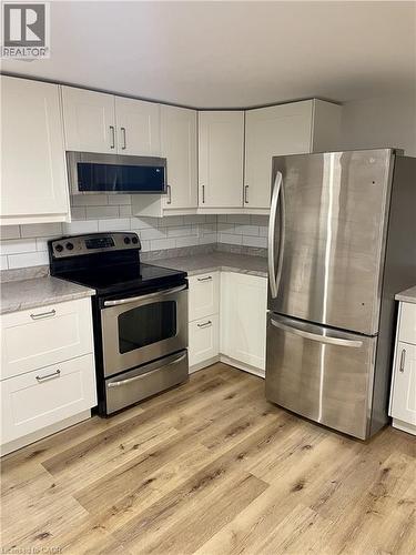 64 WEST 25TH Street Unit# LowerLevel , Hamilton, Ontario L9C 4X2 3